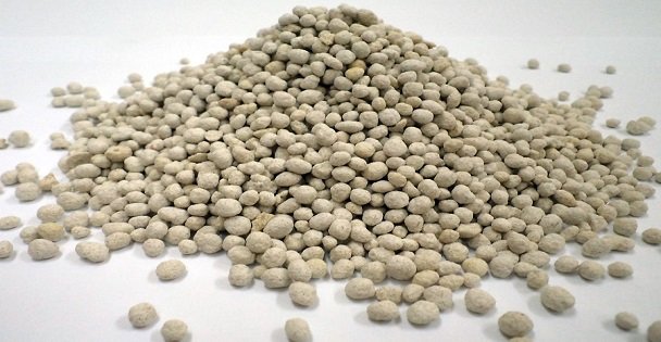 Çiftçilere 900 ton gübre desteği
