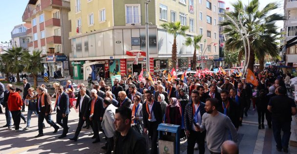 Çiftçi'ye Fatih Caddesi'nde yoğun destek