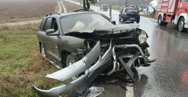 Cip İle Otomobilin Çarpıştığı Kazada 3 Kişi Yaralandı