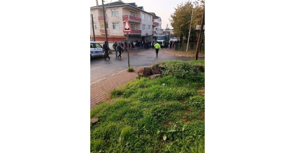 Çöp kamyonunun çarptığı belediye işçisi hayatını kaybetti