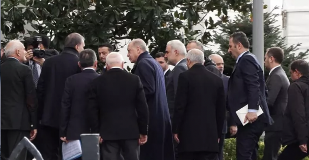 Cumhurbaşkanı Erdoğan, 4 İlin Teşkilat Üyeleriyle Bir Araya Geldi