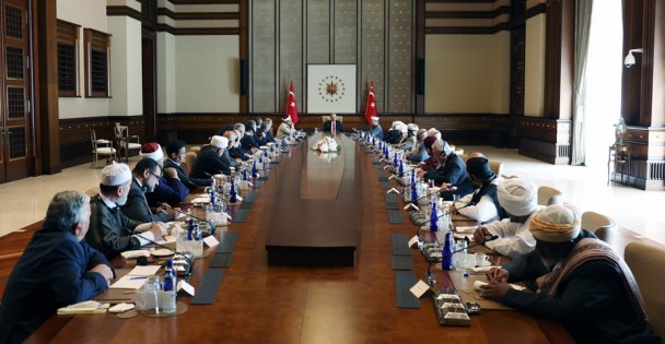 Cumhurbaşkanı Erdoğan, Müslüman Alimler Heyeti'ni kabul etti