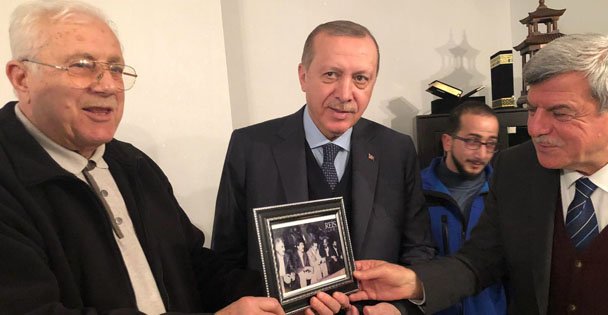 Karaosmanoğlu'nun evine ziyaret