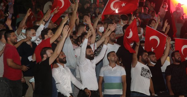 Darıca 15 Temmuz'da Tek Yürek Oldu