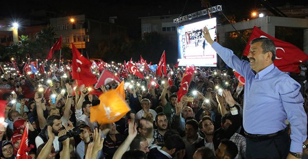 Darıca başkanlık seçimini kutladı