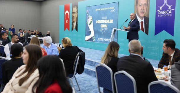 Darıca Belediyesi başarılı öğrencileri ödüllendirdi