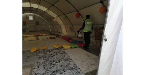 Darıca Belediyesi deprem bölgesinde salgın hastalıklara karşı önlem alıyor