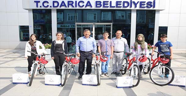 Darıca Bilgi Evleri Zoru Başardı
