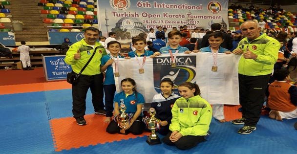 Darıca Kupaları Topladı