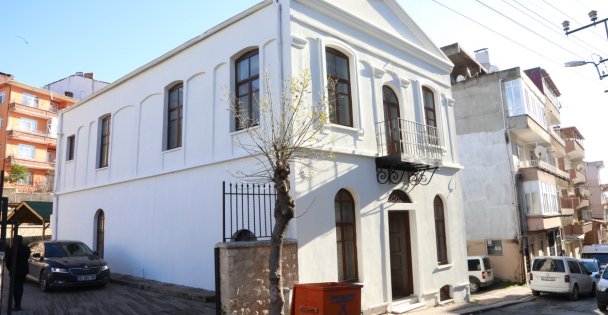 Darıca Millet Kıraathanesi kapılarını açmaya hazırlanıyor