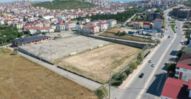 Darıca Nene Hatun Stadında Hummalı Çalışma