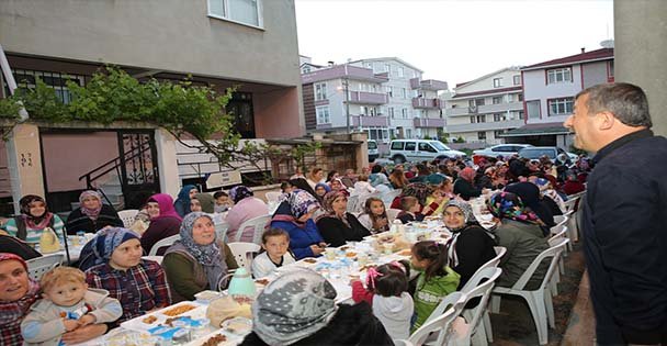 Darıca Sinoplular Derneği  İftar Sofrası