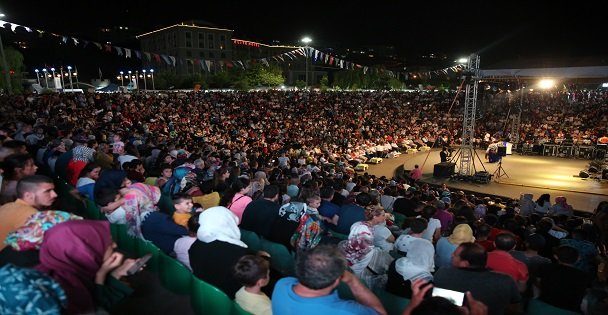 Darıca Şölen Siirtliler İle Devam Etti