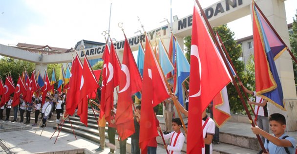 Darıca'da 30 Ağustos coşkuyla kutlandı