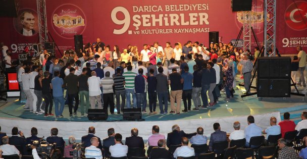 DARICA'DA AĞRILILAR ŞÖLENİ