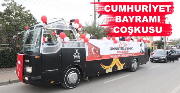DARICA'DA CUMHURİYET BAYRAMI COŞKUSU YAŞANDI