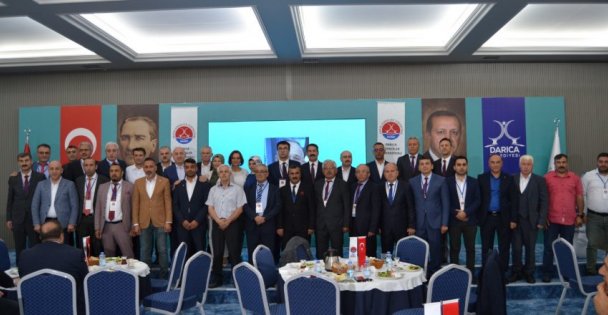 Darıca'da dernekler tek çatı altıda birleşti Kaynak: Darıca'da dernekler tek çatı altıda birleşti