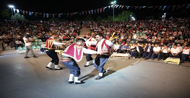 Darıca'da Eskişehirliler Sahne Aldı