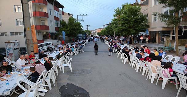Darıca'da İftarlar Hep Birlikte Açılıyor