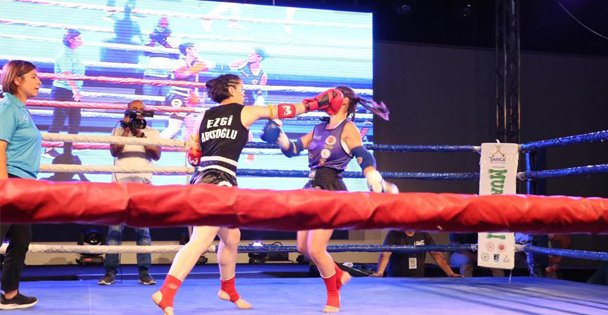 Darıca'da Muay Thai heyecanı