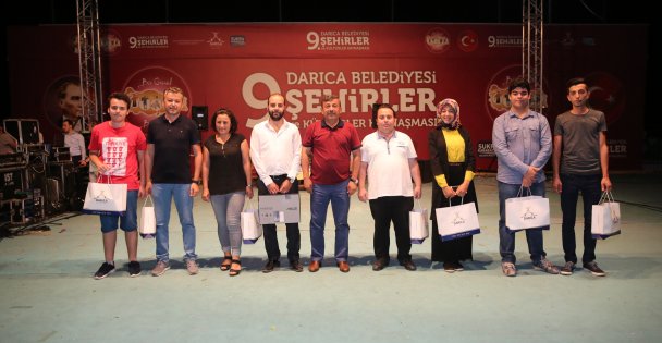 DARICA'DA ÖDÜLLER SAHİPLERİNİ BULDU