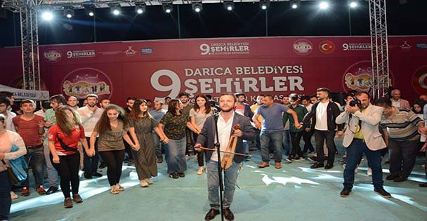 Darıca'da Sahne Gümüşhane'lilerin