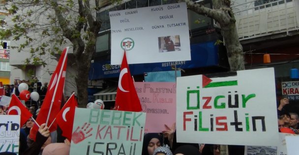 Darıca'da terörü protesto ettiler