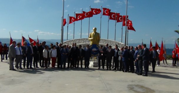 Darıca'da yeni eğitim öğretim yılı törenle başladı