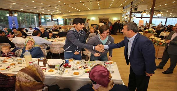 Darıca'da Yetimler Unutulmadı