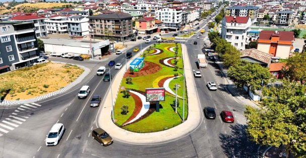 Darıca'daki kavşakta trafik rahatladı, ulaşım hızlandı