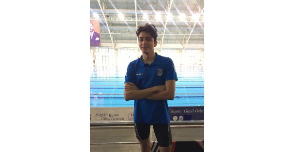 Darıcalı Genç Yüzücüden Büyük Başarı