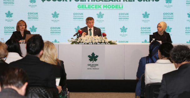 Davutoğlu , Partisinin Çocuk Politikaları Reformu Lansman Toplantısında Konuştu: Çocuğa özne olmayı öğreteceğiz