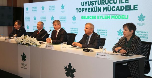 Davutoğlu: Uyuşturucu ile mücadelede 5 aşamalı süzgeç stratejisi uygulayacağız