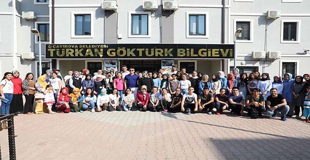 Demirci, Gençleri Diriliş Kampına Uğurladı