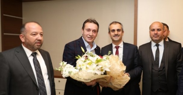 Demirci, görevi Bünyamin Çiftçi'ye devretti