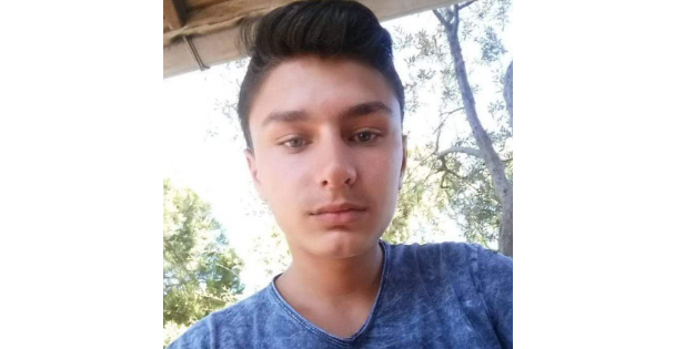 Denizde Boğulma Tehlikesi Geçiren Genç Hastanede Hayatını Kaybetti