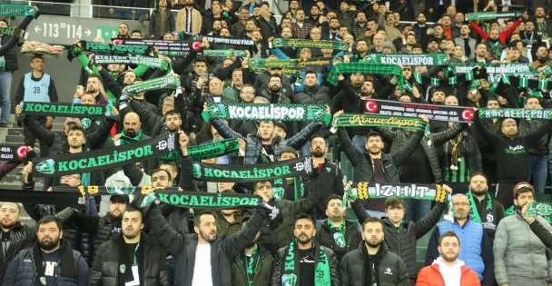 Depremzedeler için oynanan maçın ardından Kocaelispor cephesinden açıklama geldi