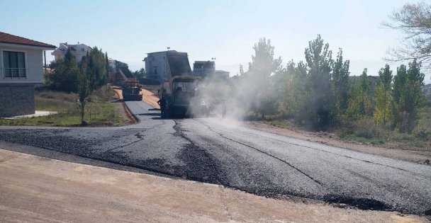 Derince 17 Ağustos Caddesi Asfaltlanıyor
