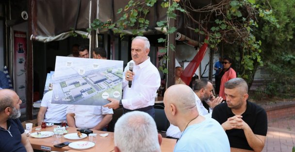 Derince esnafı Başkan Aygün'ün projelerini dinledi