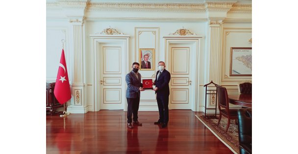 Derinceli Yozgat Valisi Ziya Polat'tın Kocaelili hemşerilerine selamı var