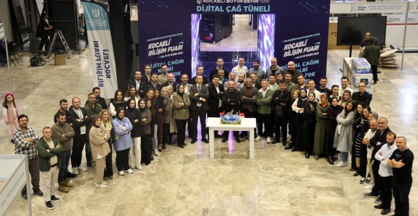 Dijital çağın nabzı 3 gün tutuldu, 41 bin 608 ziyaretçi ağırlandı; Kocaeli Bilişim Fuarı kapılarını kapattı