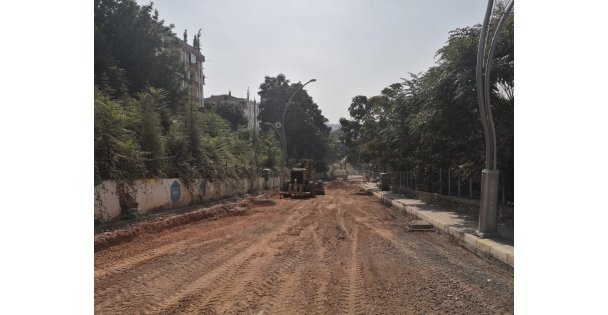Dilovası Bağdat Caddesi'nde Üstyapı Çalışmalarına Başlandı