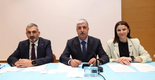DİLOVASI BELEDİYESİ MAYIS MECLİSİ GERÇEKLEŞTİRİLDİ