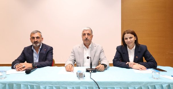 DİLOVASI BELEDİYESİ TEMMUZ AYI MECLİS TOPLANTISI GERÇEKLEŞTİ