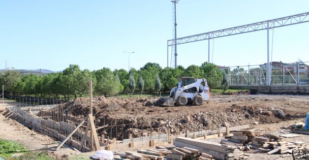 Dilovası Çerkeşli'deki Yeni Saha  İçin Çalışmalara Başlandı