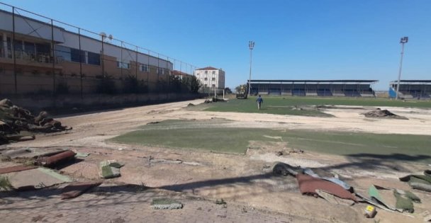 Dilovası Şehit Nihat Karataş Stadı Yenileniyor
