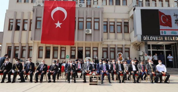DİLOVASI'NDA ‘30 AĞUSTOS' COŞKUSU