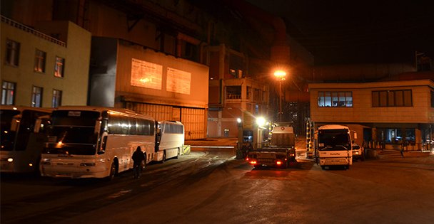 Dilovası'nda fabrika yandı!