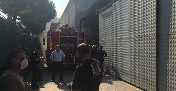 Dilovası'nda fabrika yangını!