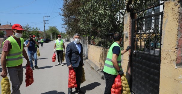 Dilovası'nda her haneye patates soğan desteği